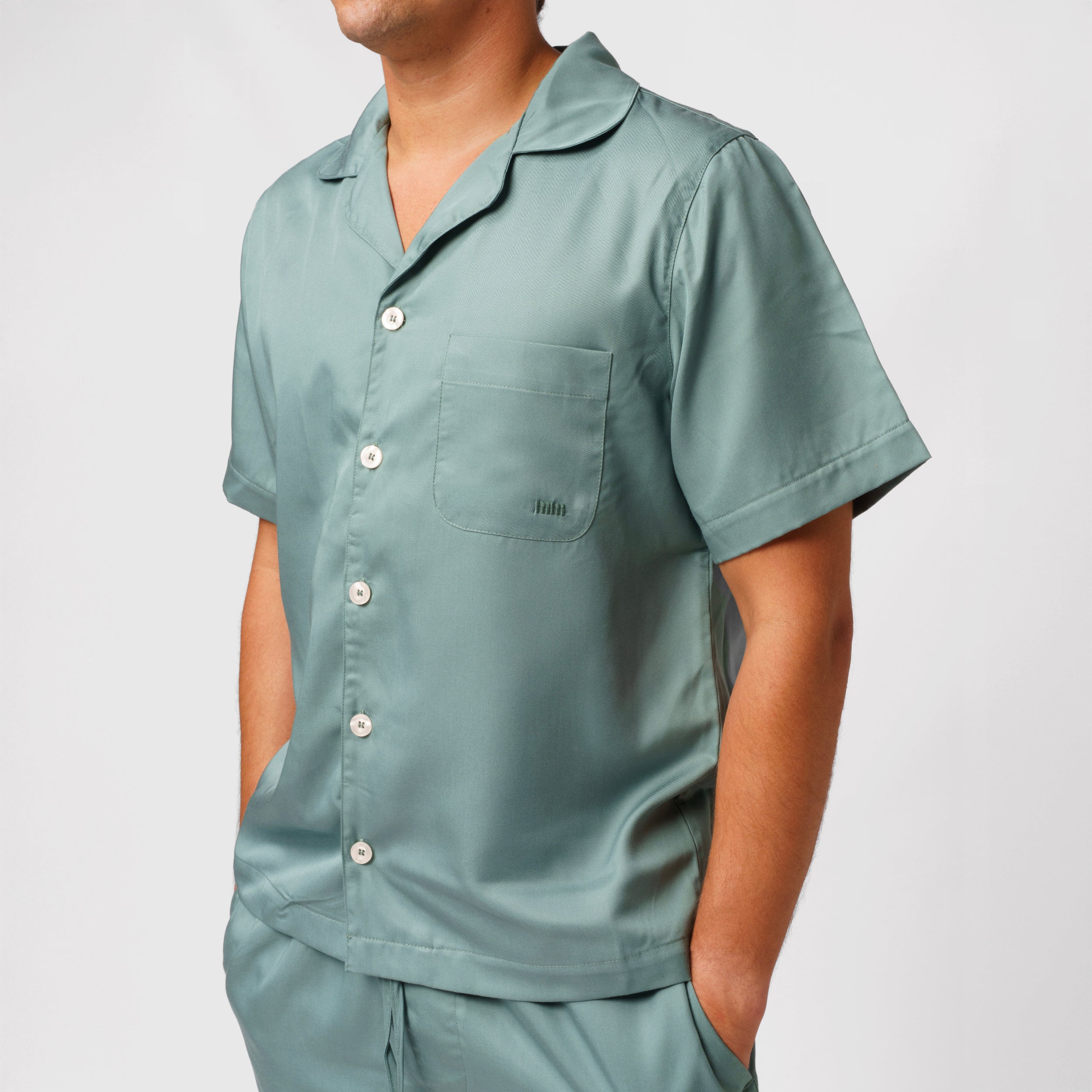 エンフォルド シャツSOMELOS BASIC SHIRT グリーン　38 Short-sleeve shirt- Dark Green – Marshmellow Fabrics