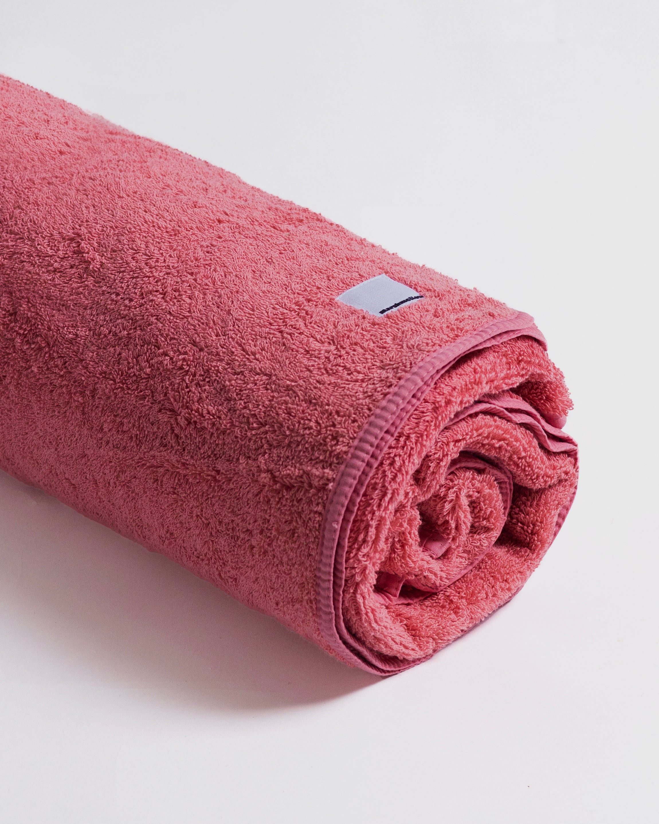 Heavyweight Bath towel (Pink)