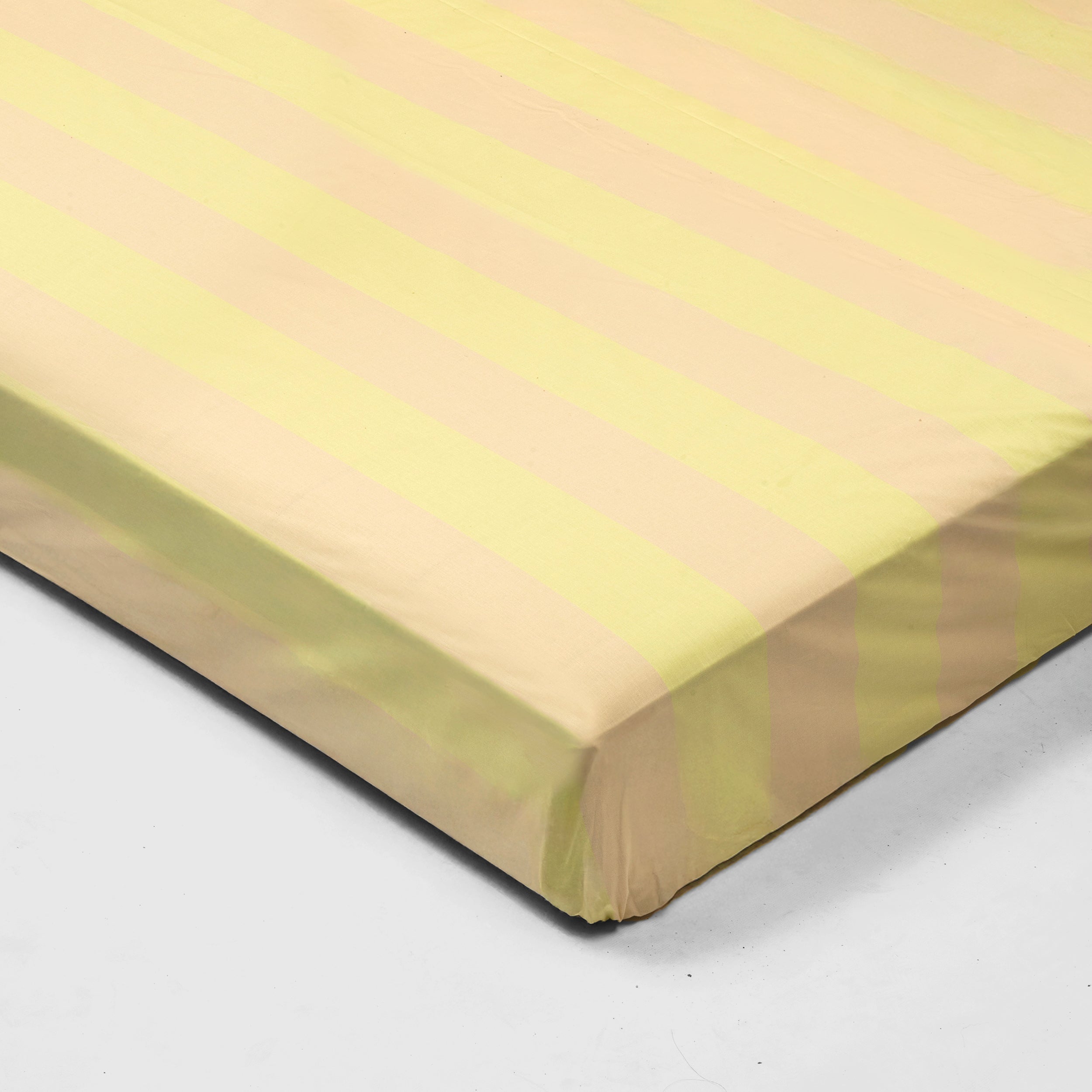 Fitted sheet - 200 threads percale (Light Yellow and Salmon Stripes)