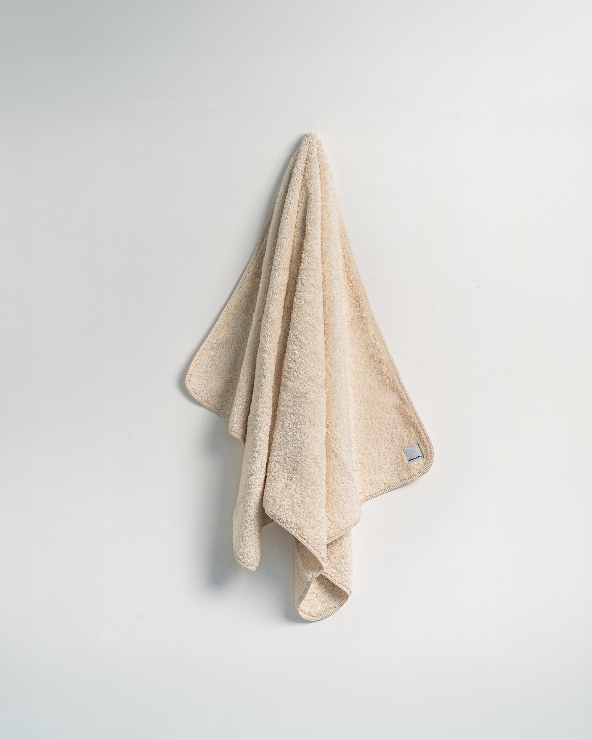 700 GSM - Bath towel (Snow)