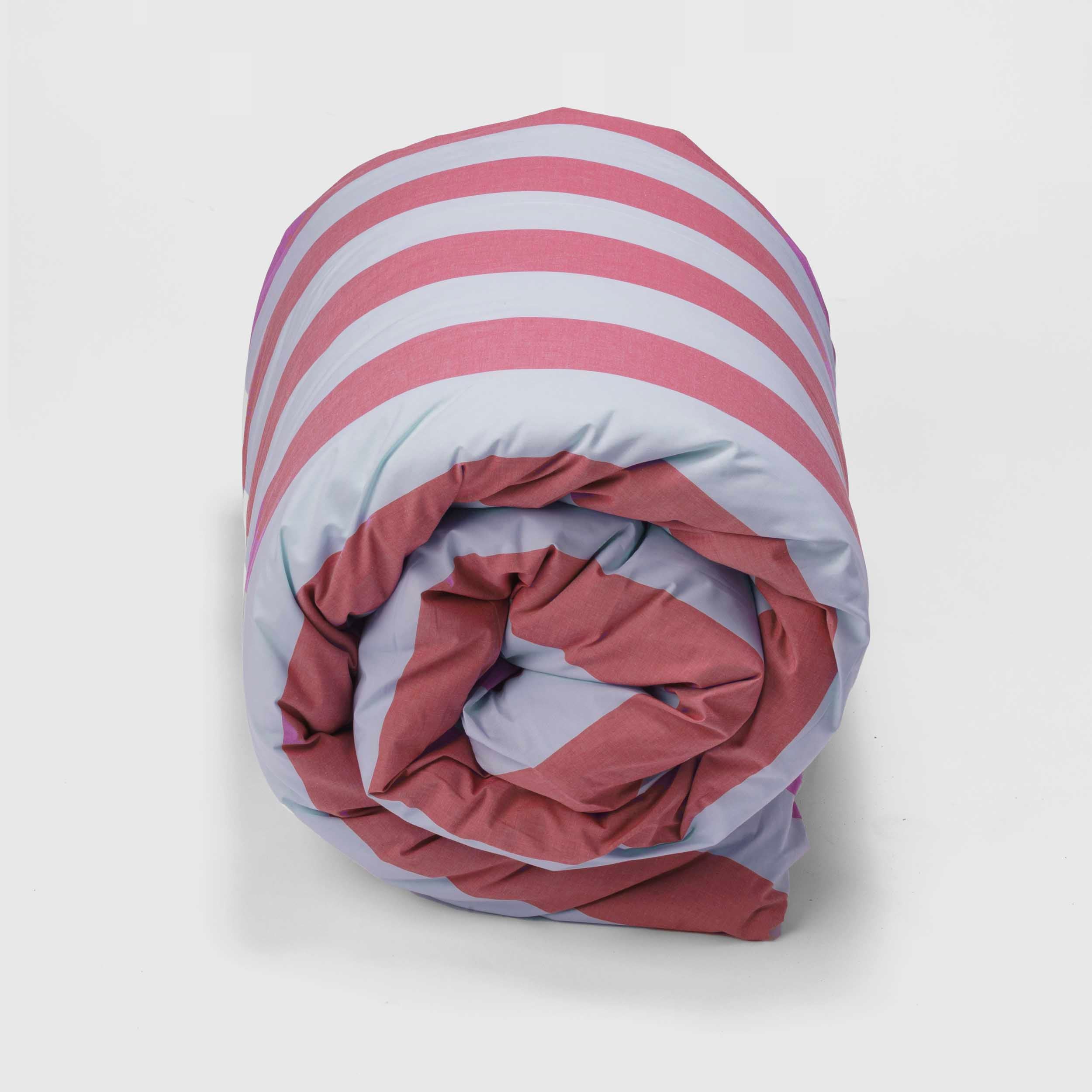 Duvet cover - 200 threads percale (Light Blue and Bordeaux Stripes)