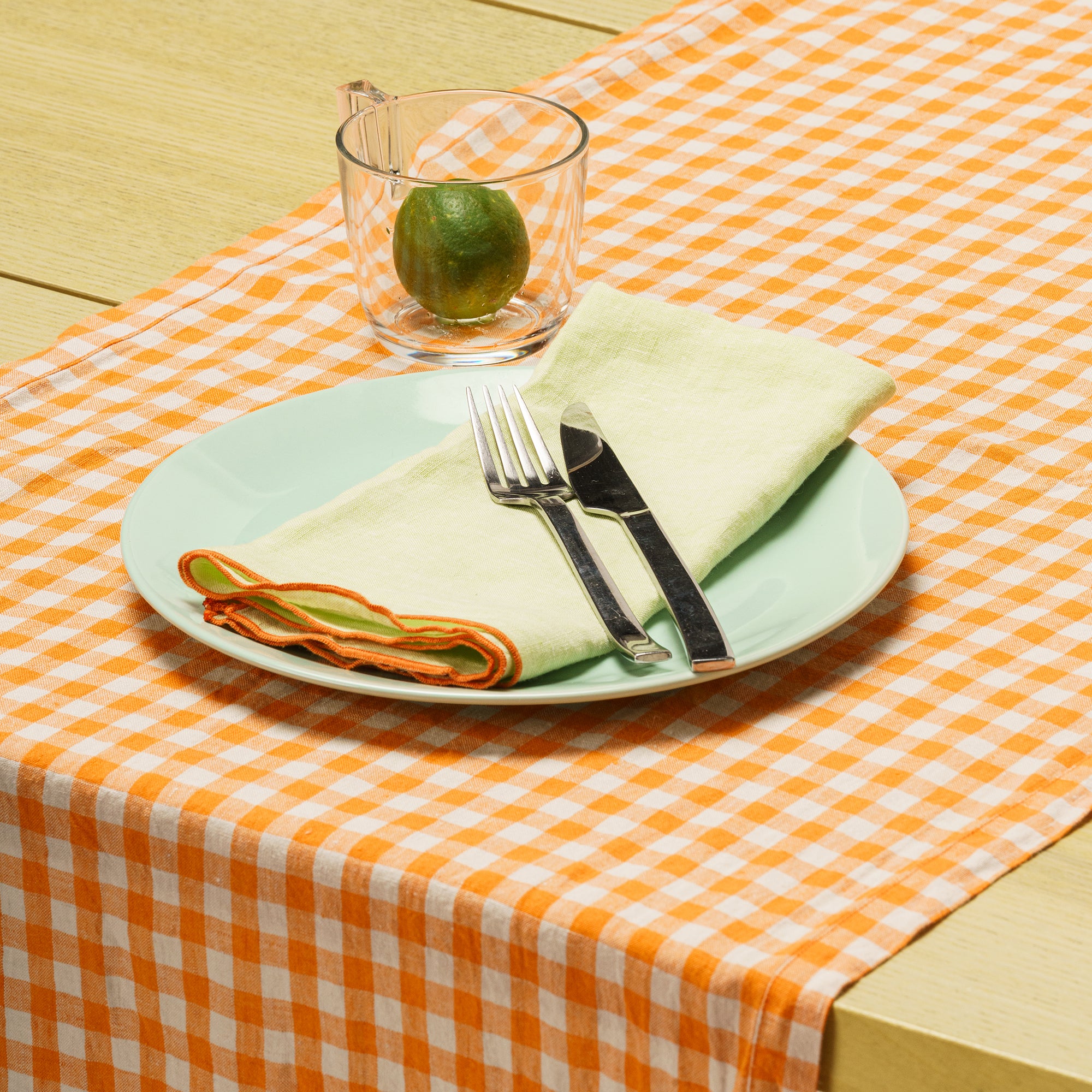 Table runner (Orange Gingham)