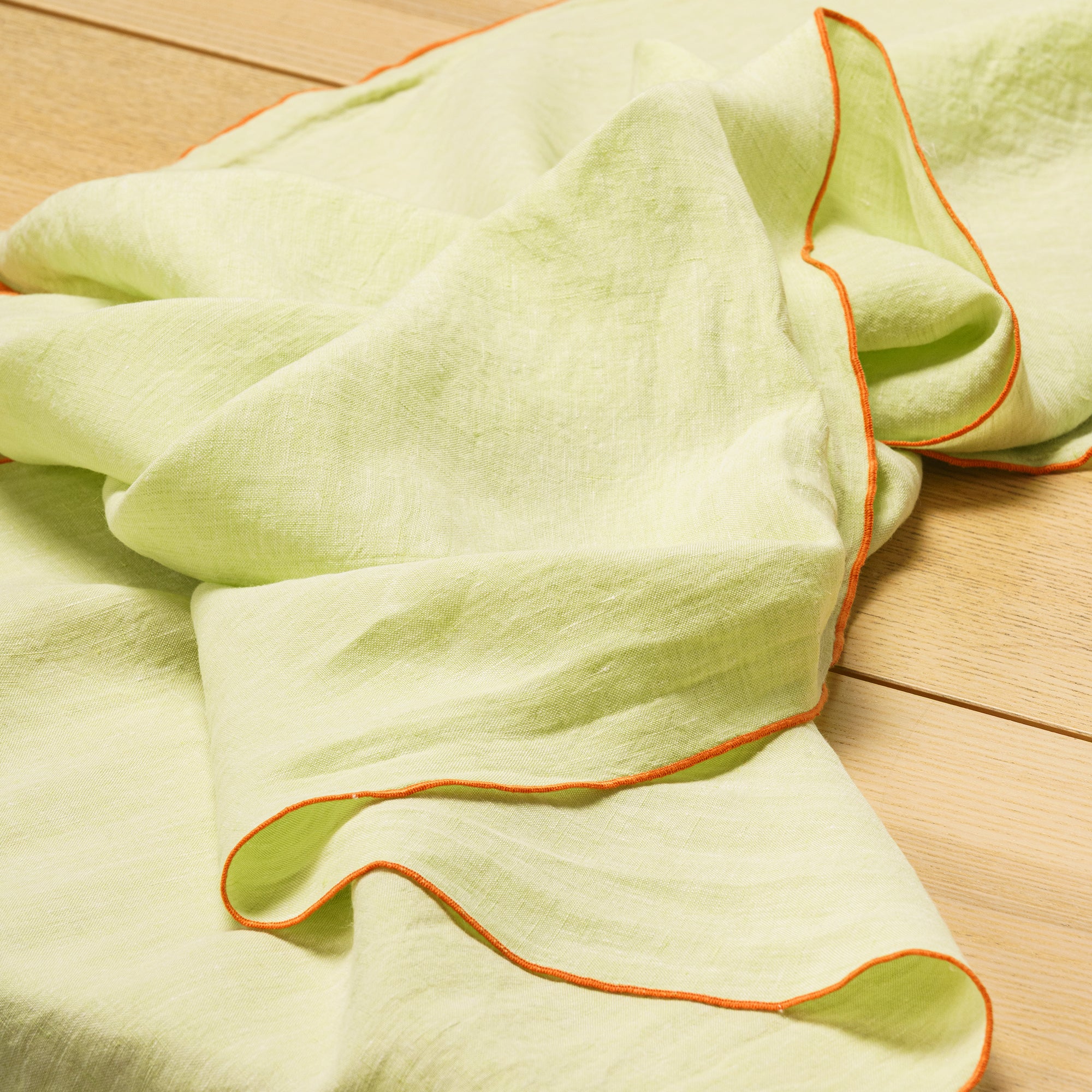 Table runner (Lime)