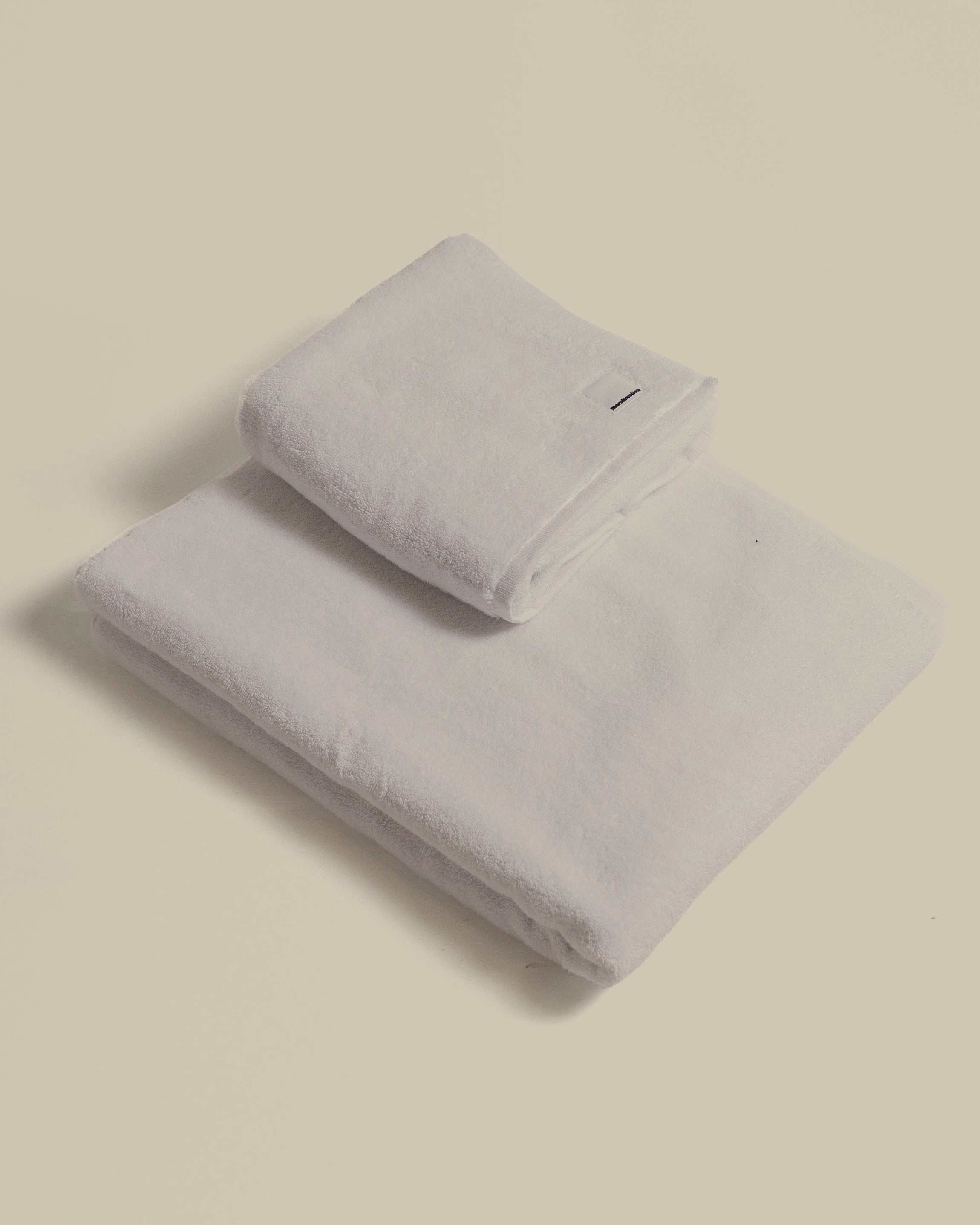 Midweight Bath Towel- Oyster