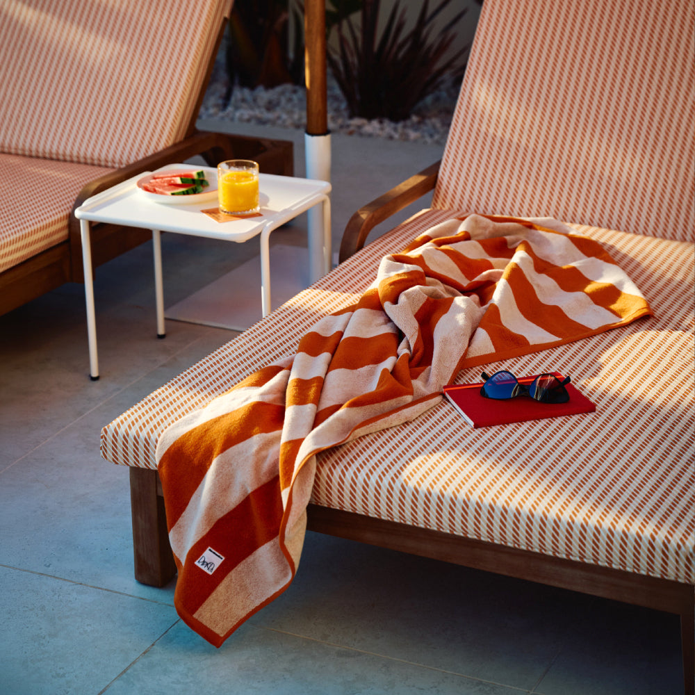 Beach towel- Hotel Riviera x Marshmellow